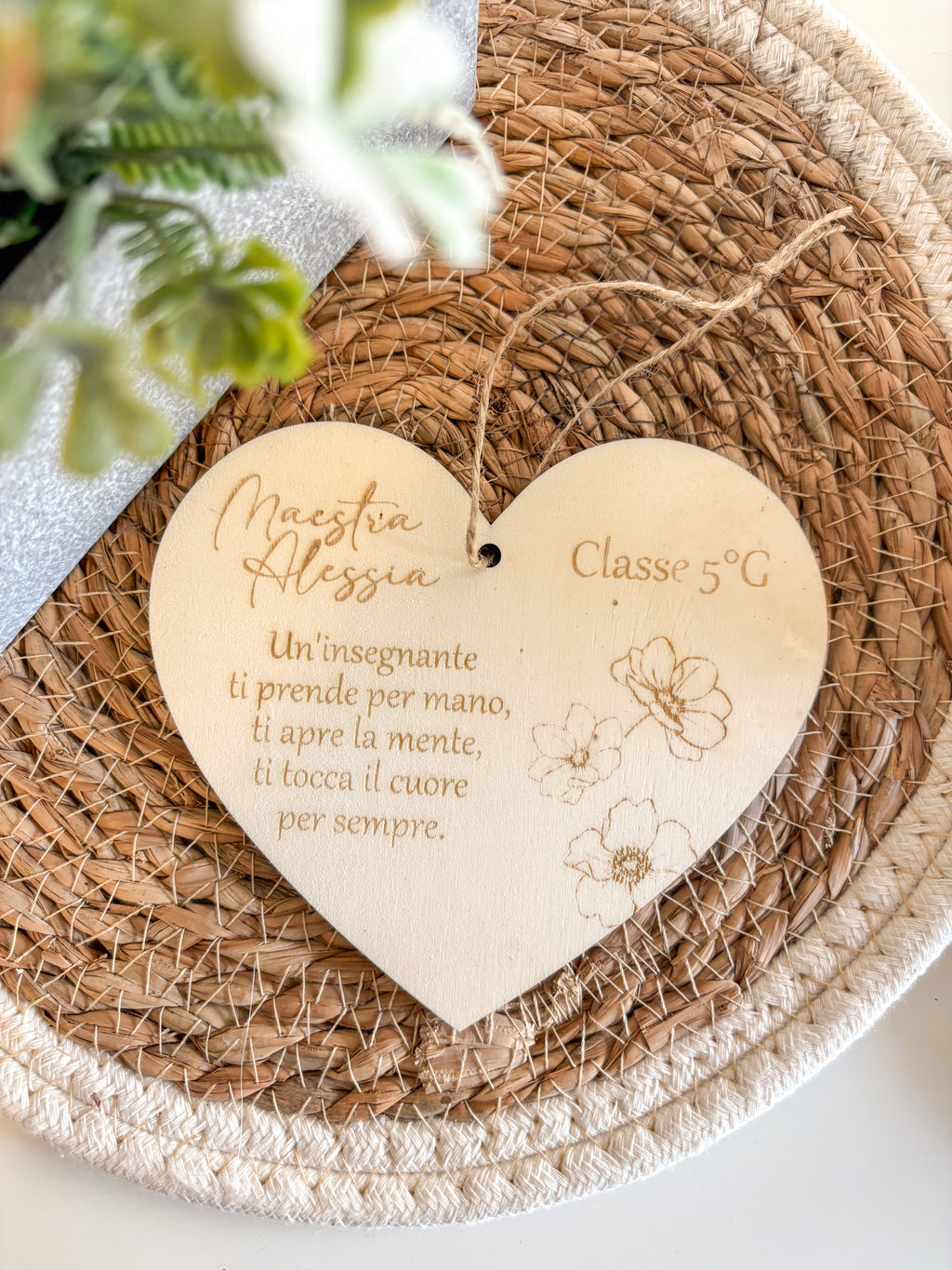 Cuore con dedica per le maestre